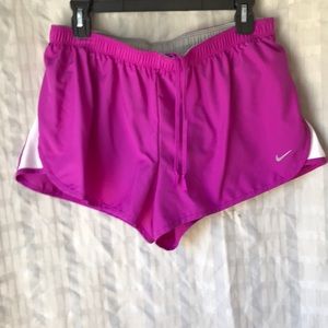 Nike Dri Fit running shorts Sz L